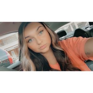 Meet your Posher, Savannah